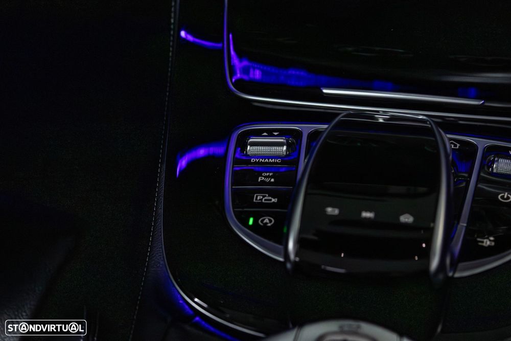 Mercedes-Benz E 220 - 24