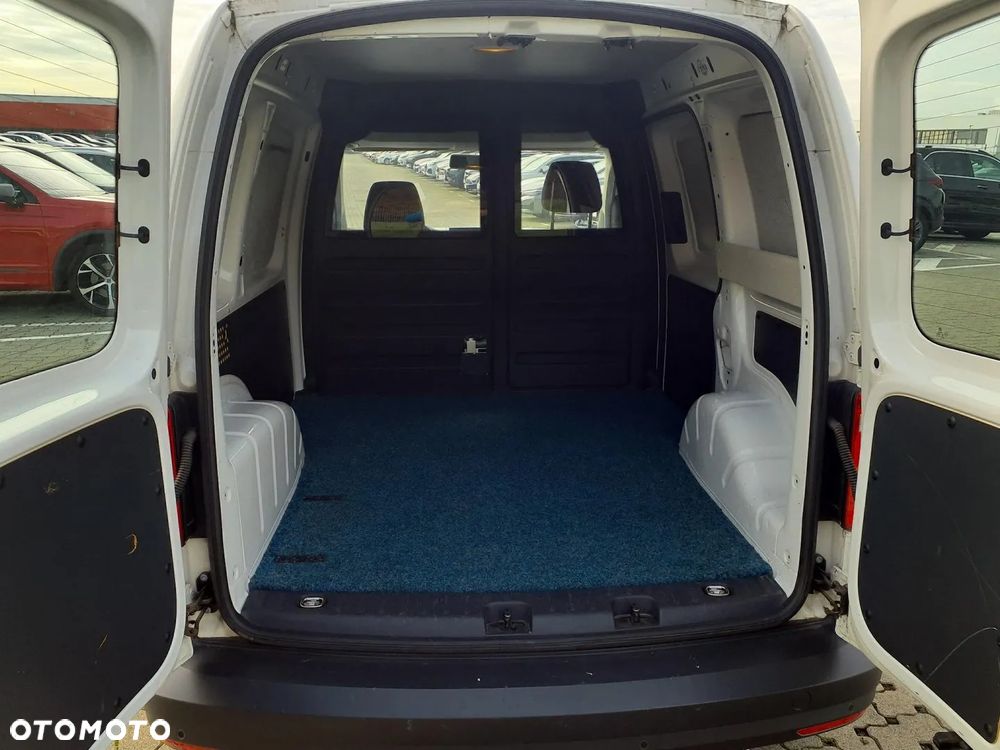 Volkswagen Caddy - 17