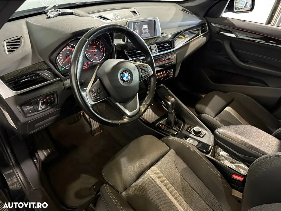 BMW X1 sDrive20i AT - 10