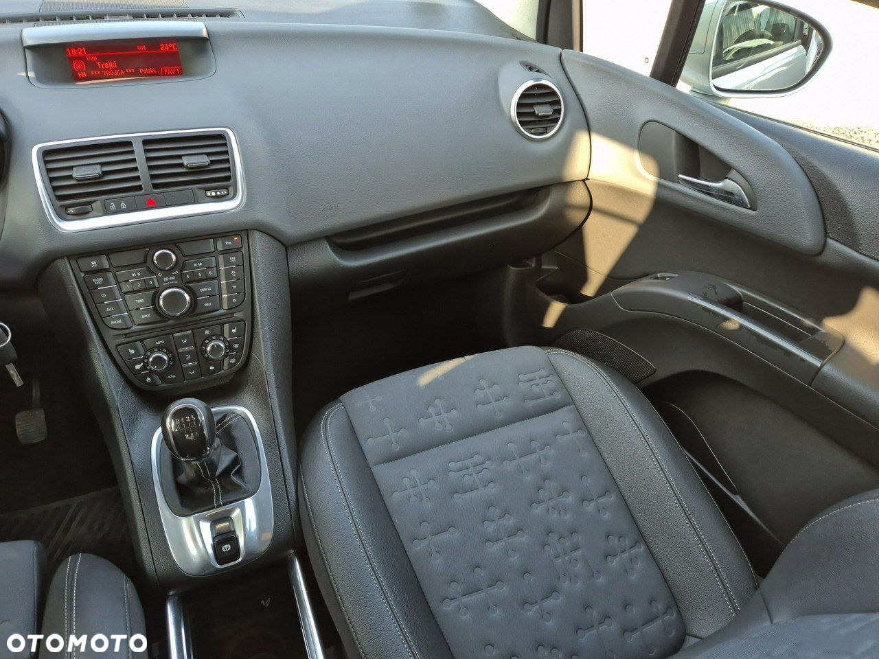 Opel Meriva 1.4 Innovation - 26