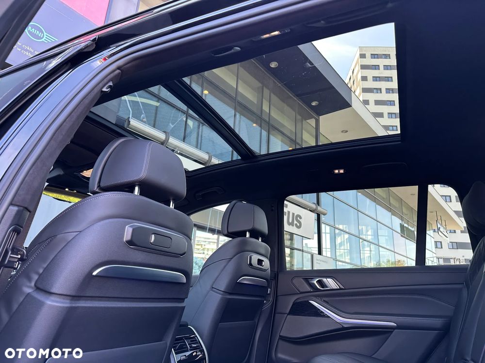 BMW X7 xDrive40d mHEV sport - 24