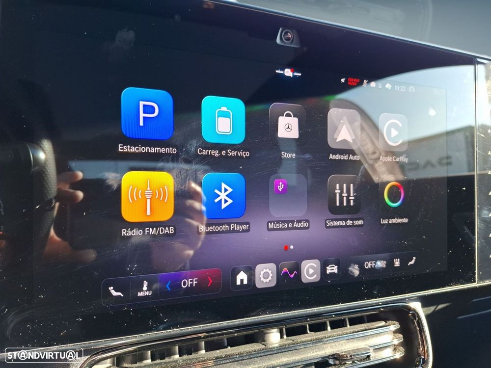 Mercedes-Benz CLA 250+ EQ - 24