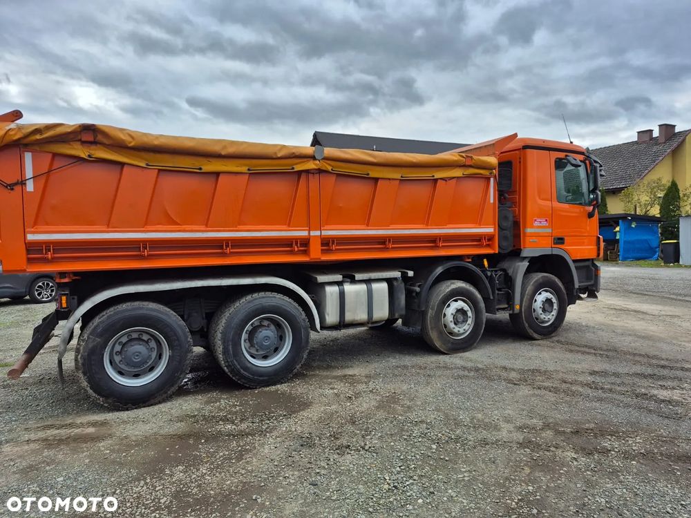 Mercedes-Benz Actros - 10
