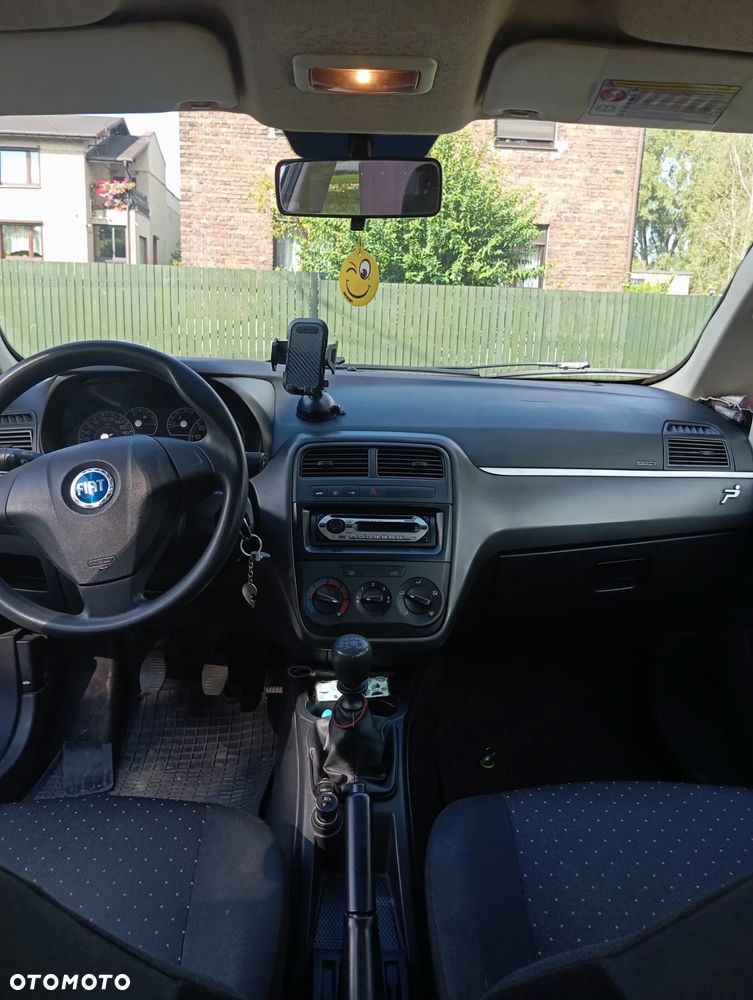 Fiat Punto 1.2 16V Dynamic - 5