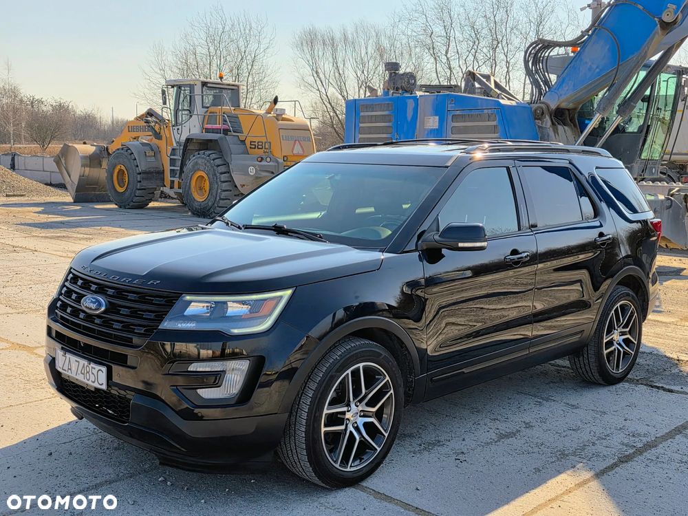 Ford Explorer - 15