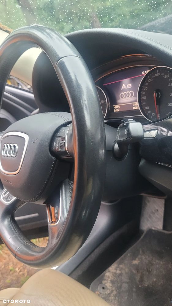 Audi A8 4.2 TDI DPF quattro tiptronic - 13