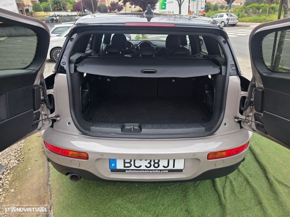 MINI Clubman Cooper D Premium Essential Auto - 27
