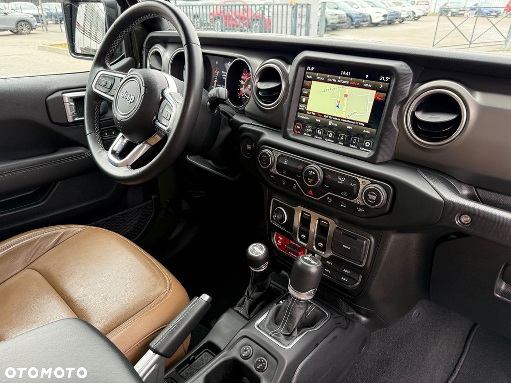 Jeep Wrangler GME 2.0 Turbo Rubicon - 32