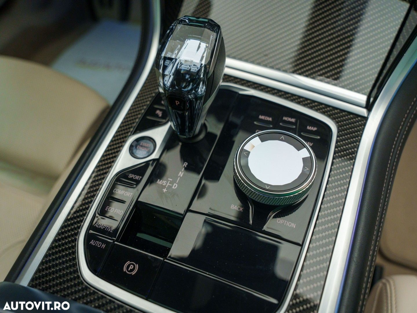 BMW Seria 8 - 31
