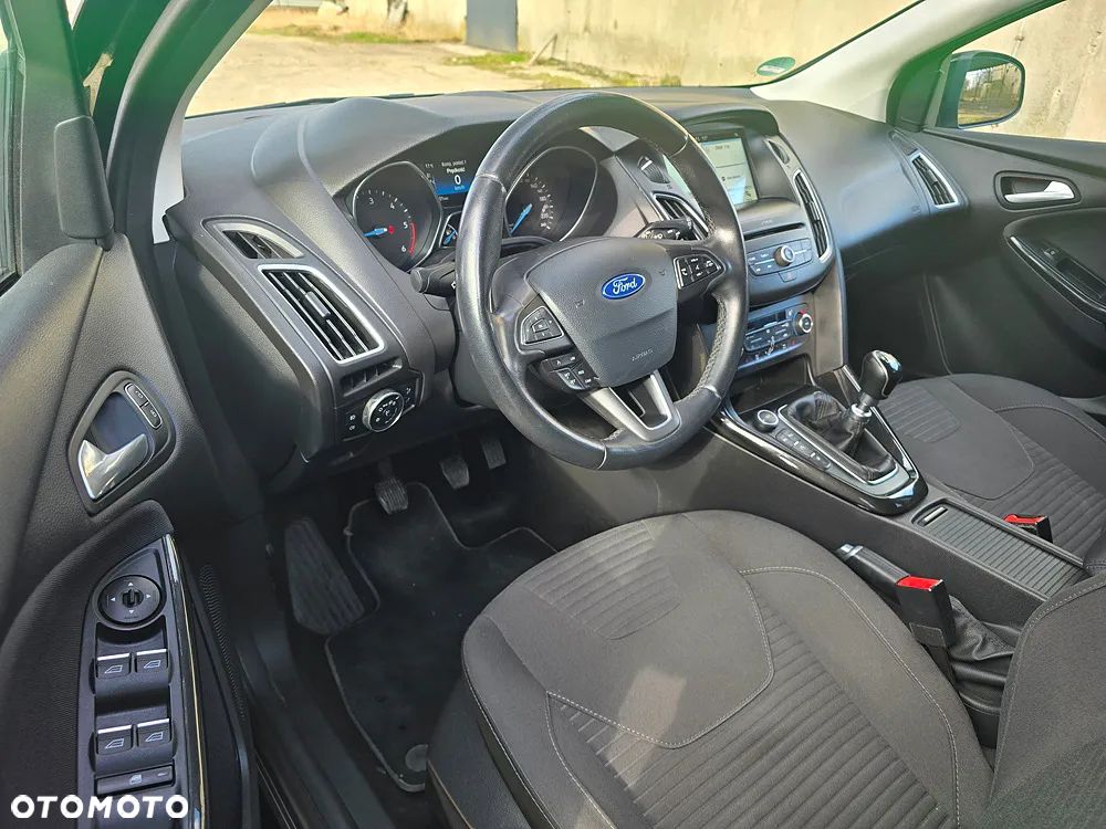 Ford Focus SW 1.5 EcoBlue SCR Titanium - 25