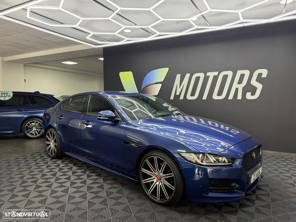 Jaguar XE 2.0 D R-Sport Aut. - 2