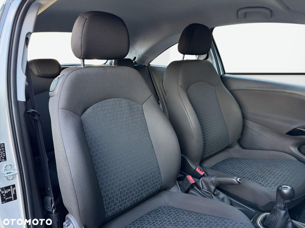 Opel Corsa 1.4 Enjoy - 30