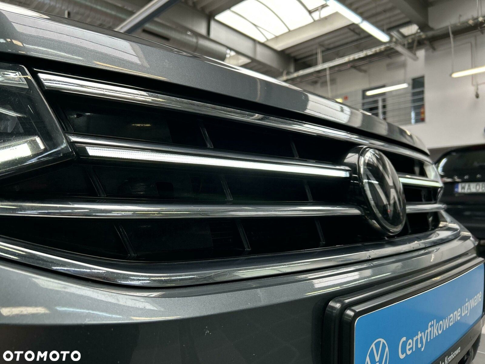 Volkswagen Tiguan 2.0 TSI 4Mot Elegance DSG - 29