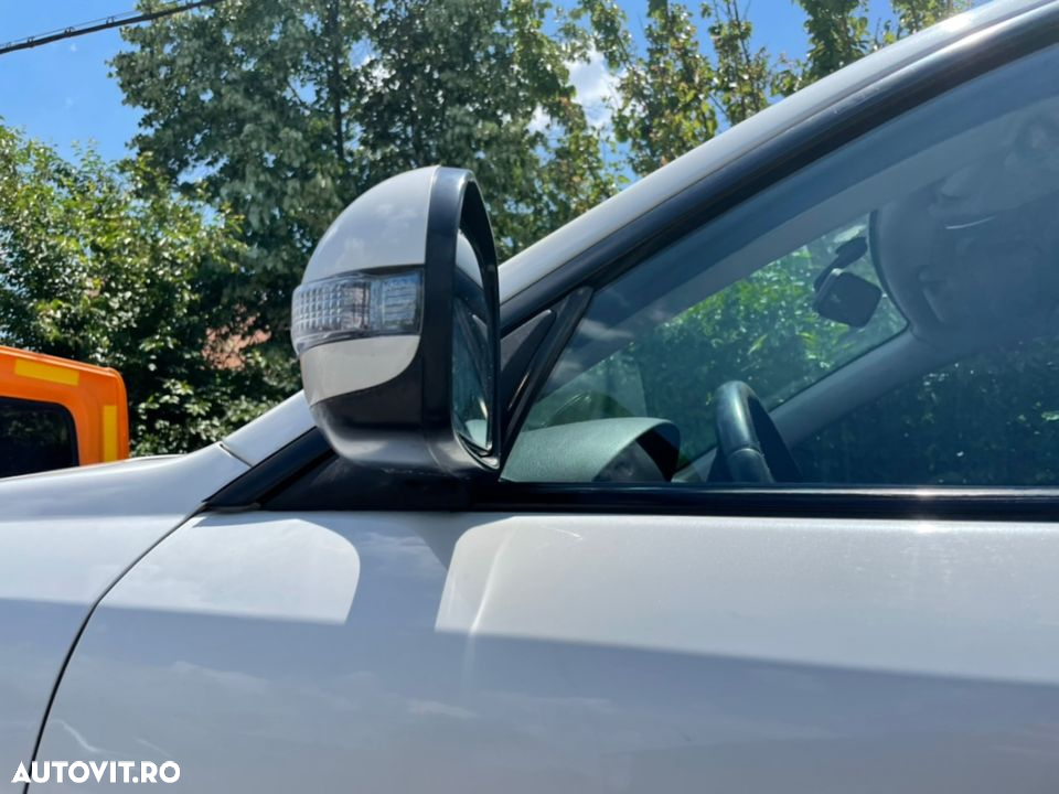 piese Subaru Legacy Outback 20D euro 4 motor defect! cutie manuala an 2009 bara far capota aripa fata usa geam trapa kit airbag Haion spate luneta Plansa bord radio cd radiator trapa panoramica sticla - 10