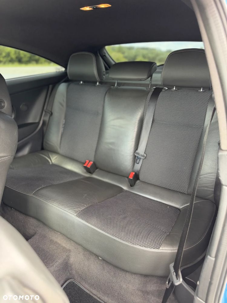 Opel Astra 2.0 T OPC - 28