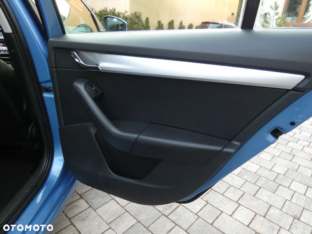 Skoda Octavia 1.6 TDI Elegance - 30