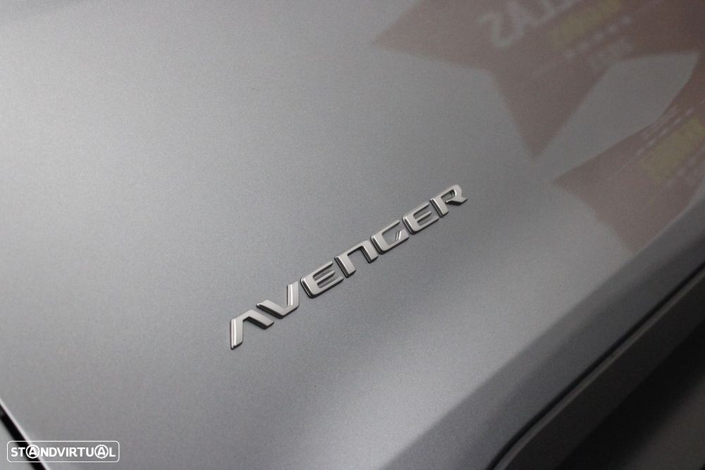 Jeep Avenger 54 kWh Summit - 31
