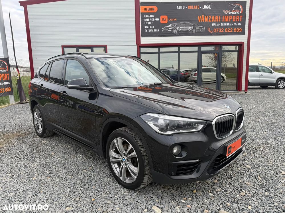 BMW X1 xDrive18d Aut. Sport Line - 2