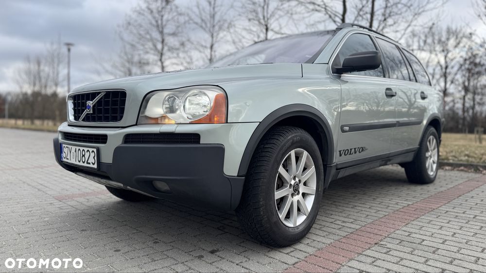 Volvo XC 90 - 1