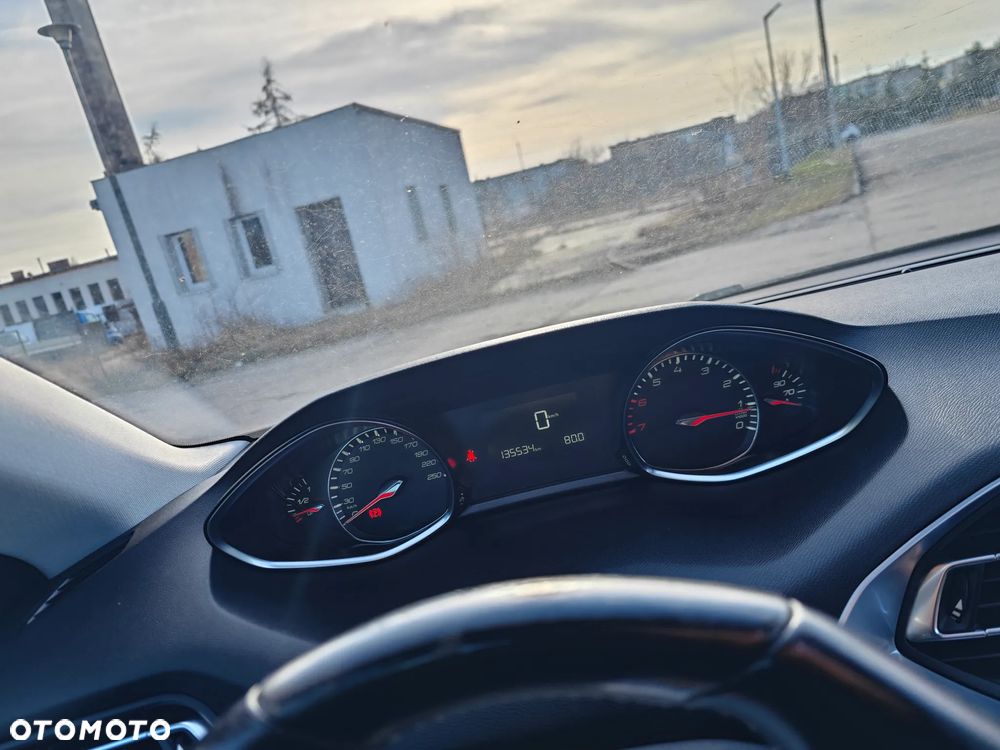 Peugeot 308 PureTech 130 Stop & Start Allure - 6