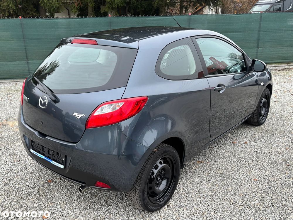 Mazda 2 - 3