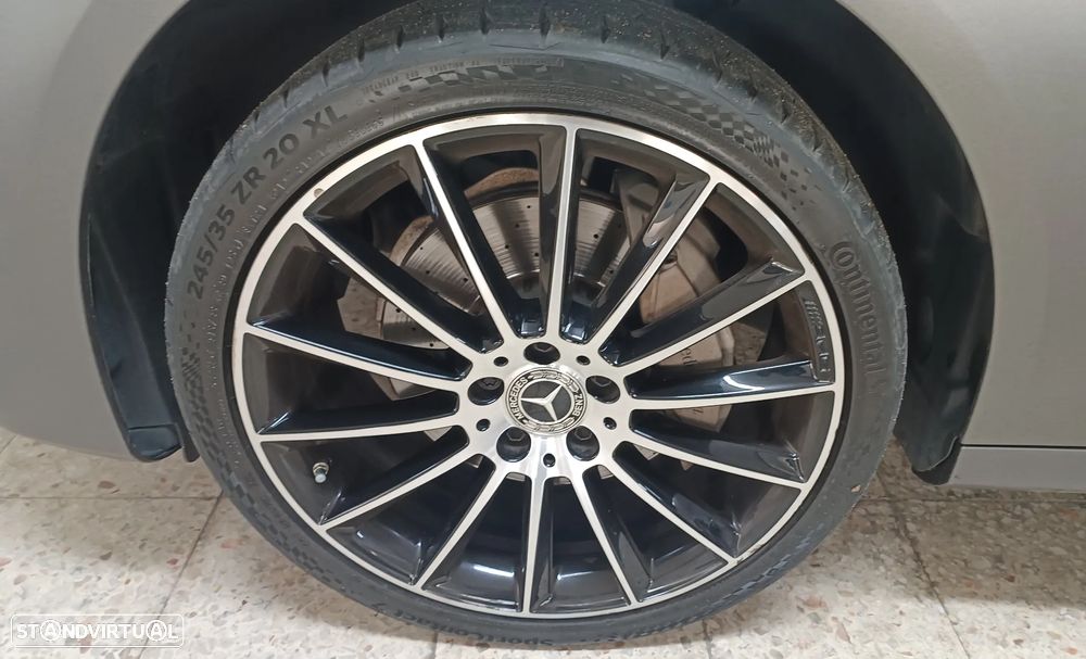 Mercedes-Benz E 220 d AMG designo - 4