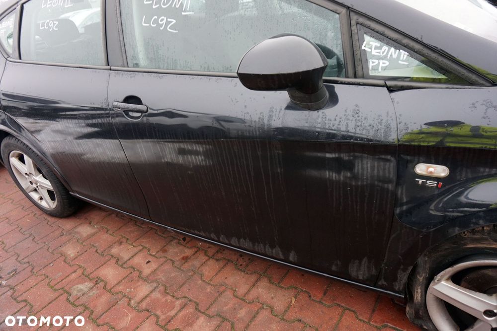 DRZWI PRZEDNIE PRAWE LEON II 1P1 LIFT 5D HB LC9Z  CZARNY SEAT 2009-2012 - 4