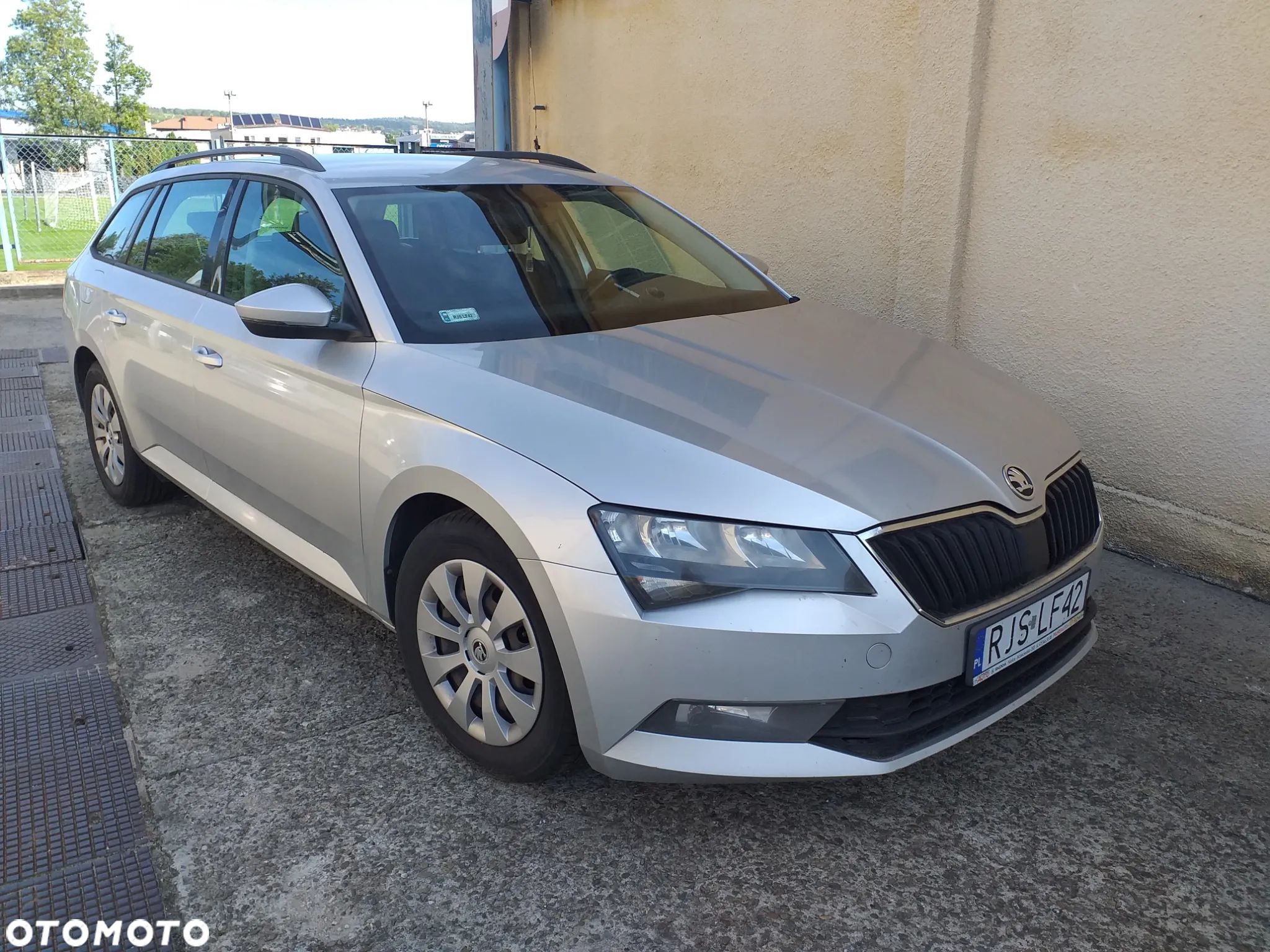 Skoda Superb - 1
