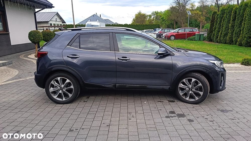 Kia Stonic - 11