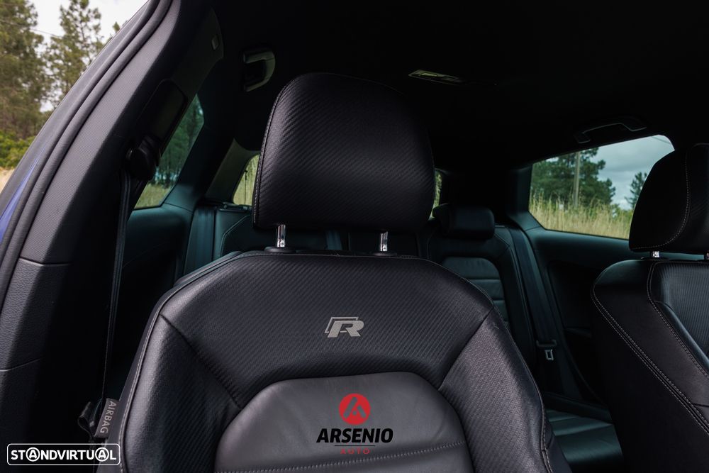 VW Golf 2.0 TSI R DSG - 30