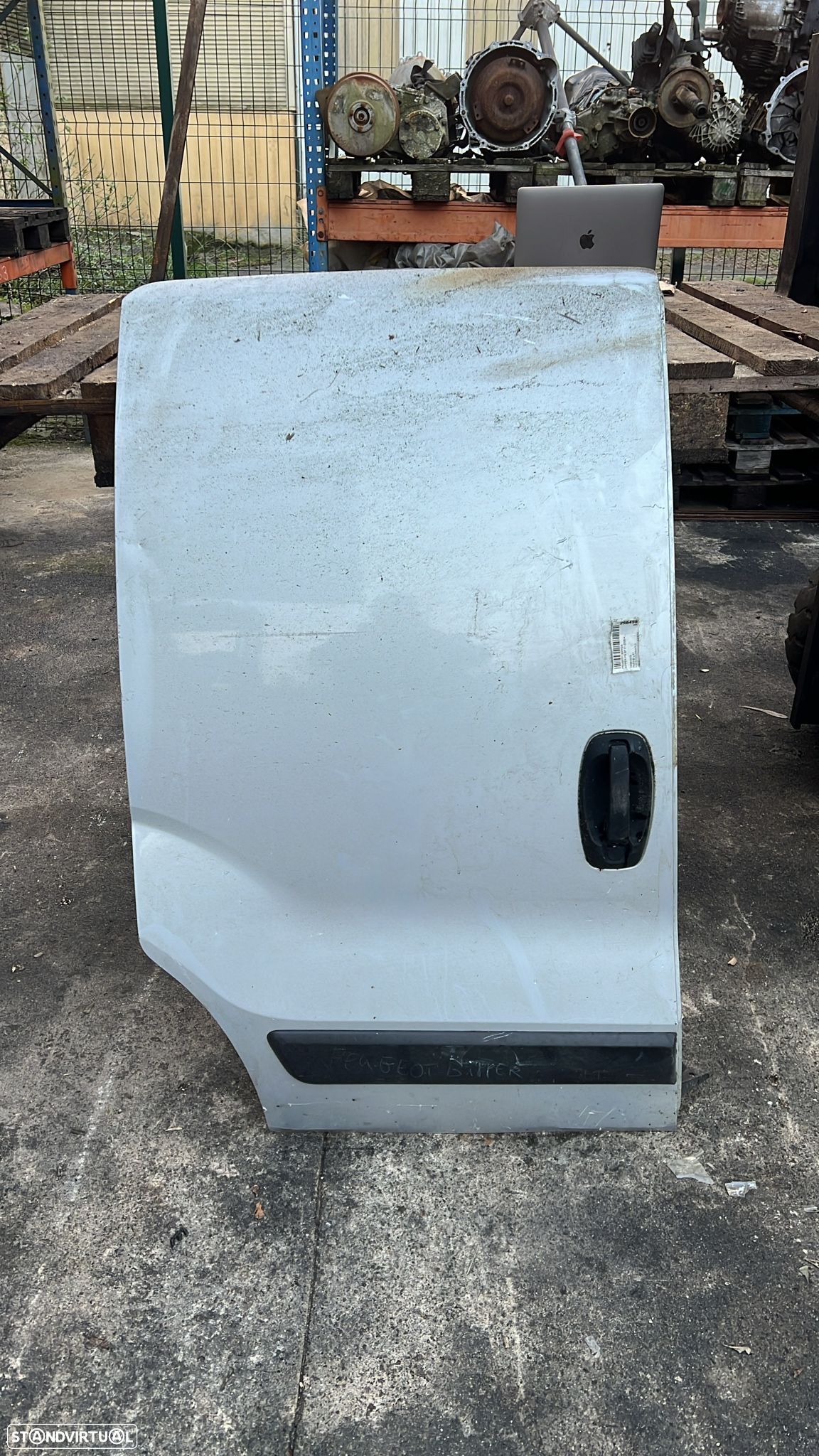Porta Lateral Direita Peugeot Biper - 1