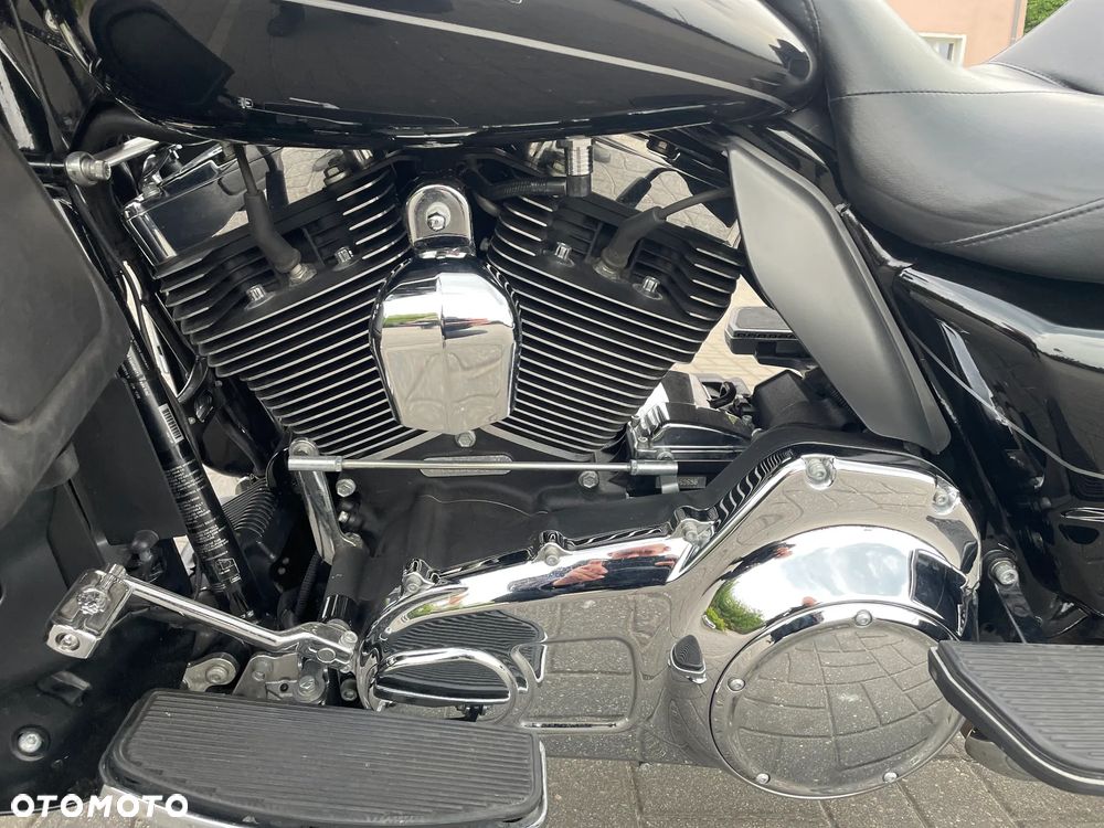 Harley-Davidson Touring Ultra Limited - 21