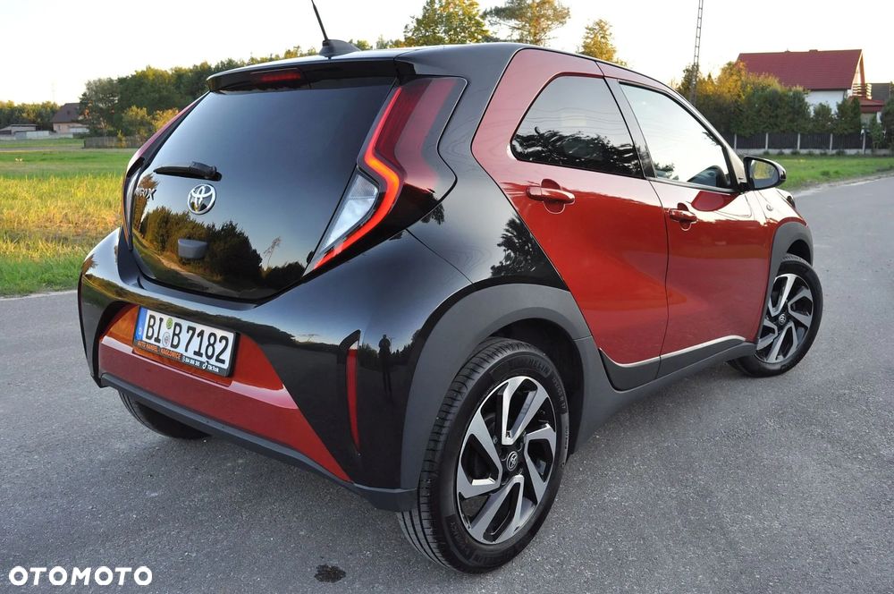 Toyota Aygo X 1.0 VVT-i Style CVT - 4