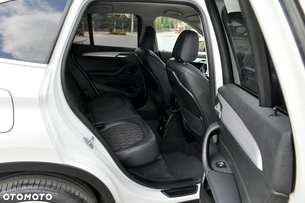 BMW X1 - 19