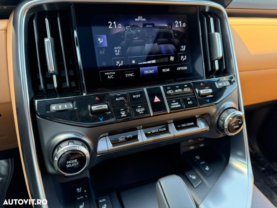 Lexus Seria LX - 26