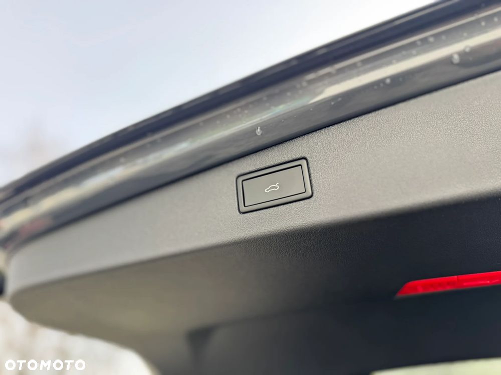 Volkswagen Tiguan 2.0 TSI OPF 4MOTION DSG Elegance - 26
