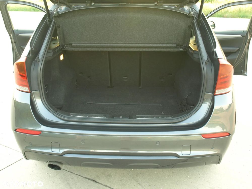 BMW X1 xDrive25d - 27