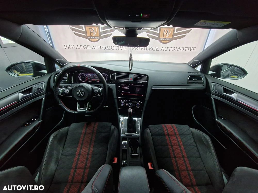 Volkswagen Golf GTI TCR 2.0 TSI OPF DSG - 7