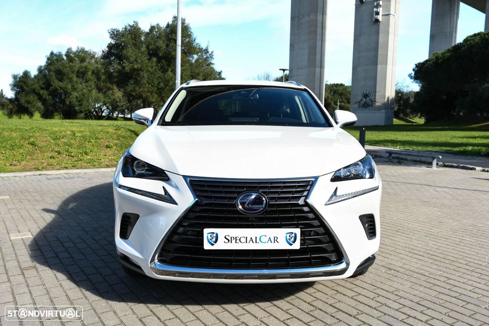 Lexus NX 300h Executive+ - 2