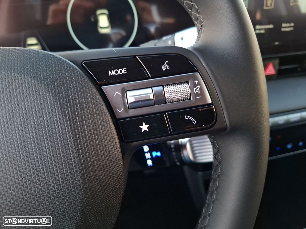 Hyundai Ioniq 5 84 kWh Premium Plus - 17