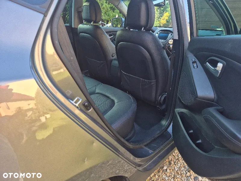 Hyundai Tucson 2.0 CRDI Premium 4WD - 6