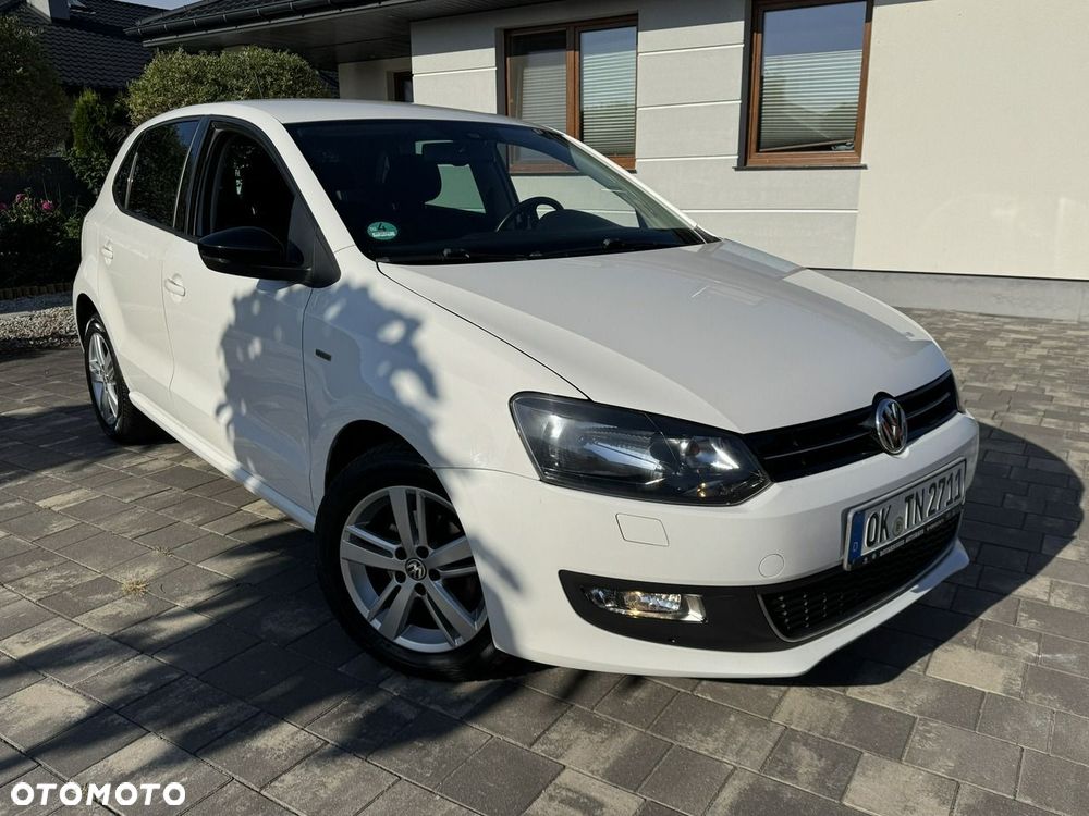 Volkswagen Polo - 2