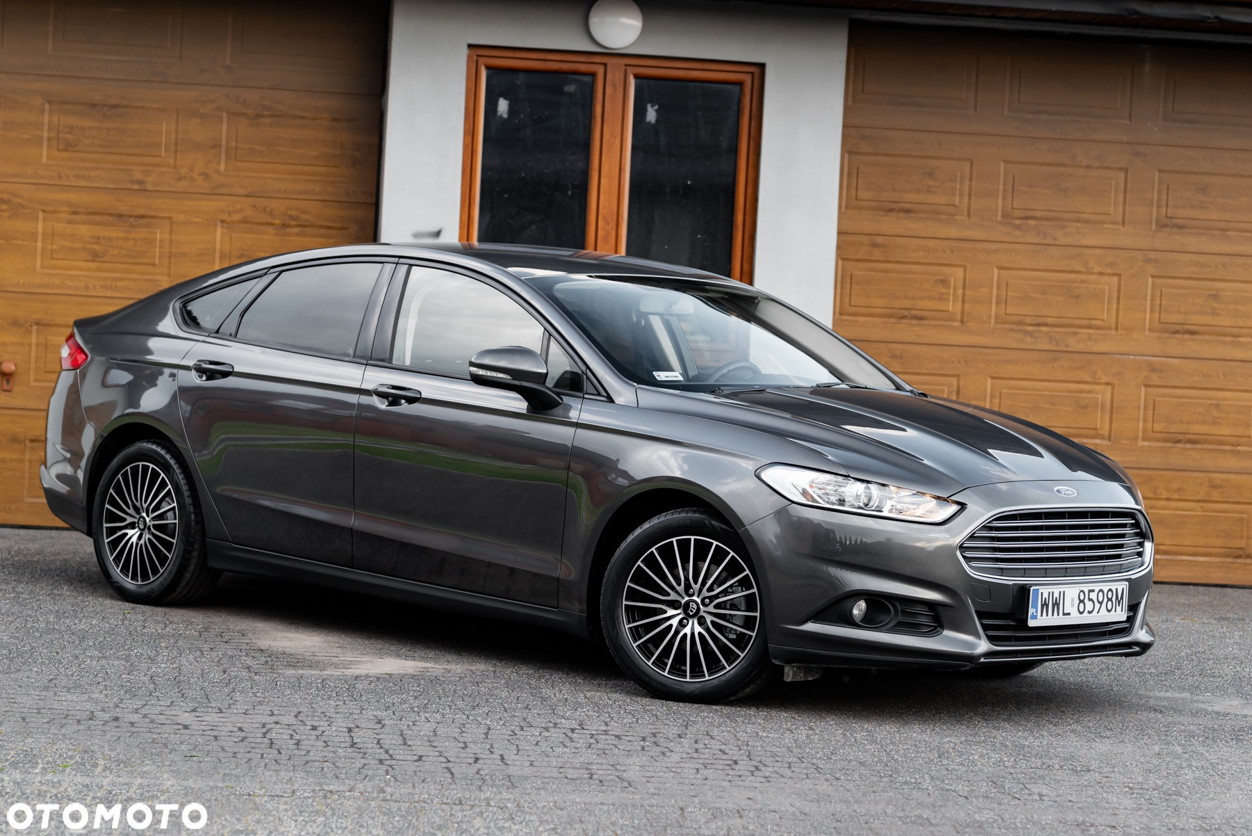 Ford Mondeo 1.5 EcoBoost Ambiente - 9