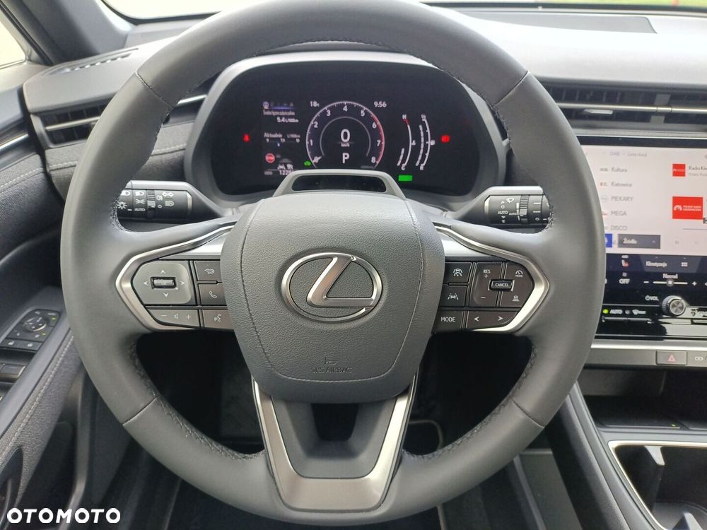 Lexus LBX 1.5 Hybrid - 22