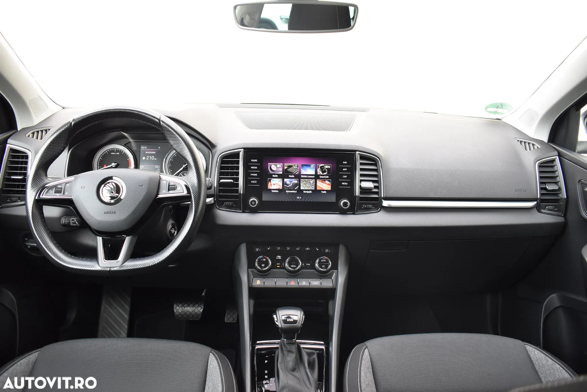 Skoda Karoq 1.5 TSI ACT DSG Ambition - 29