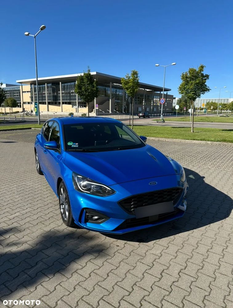 Ford Focus 1.0 EcoBoost mHEV ST-Line X - 2