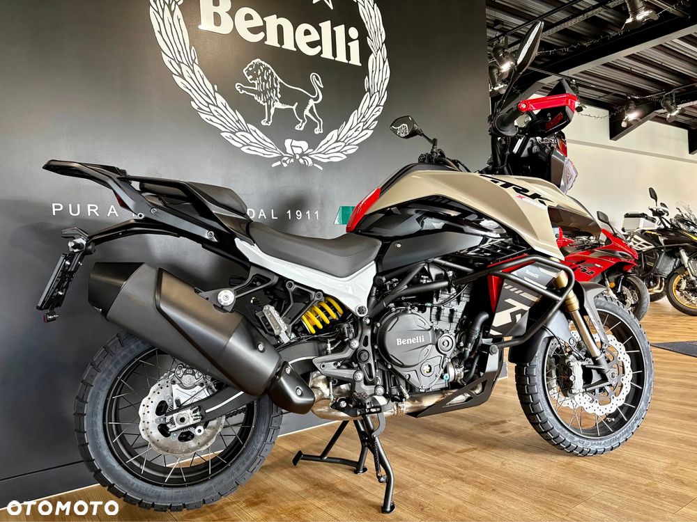 Benelli TRK 902 Xplorer