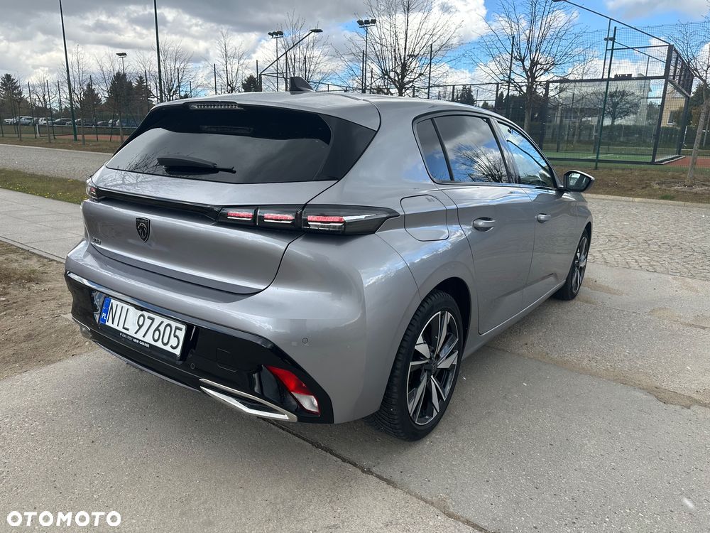 Peugeot 308 BlueHDi 130 EAT8 Allure - 4