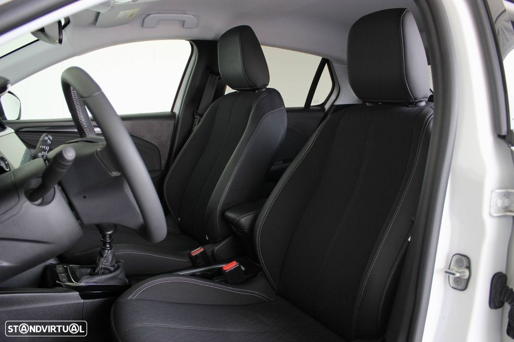 Opel Corsa 1.5 D Elegance - 32