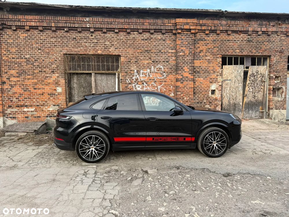 Porsche Cayenne - 4